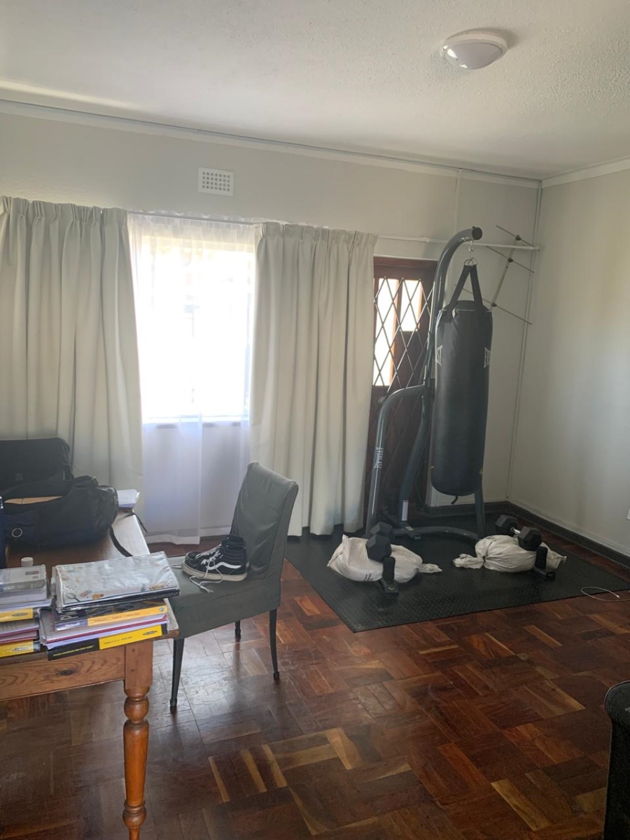 To Let 2 Bedroom Property for Rent in Somerset West Western Cape